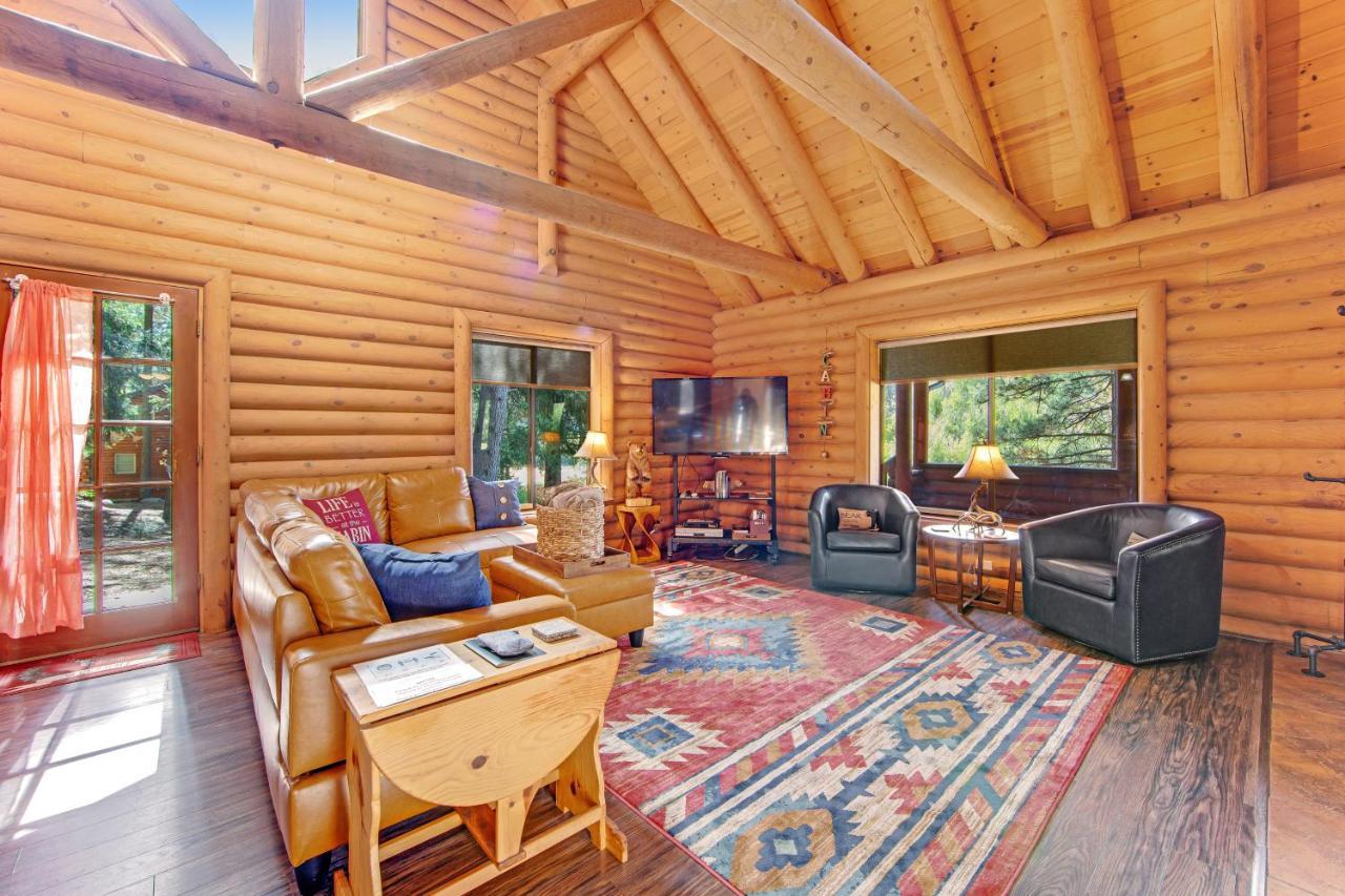 Holiday home Pine Cone Haven *