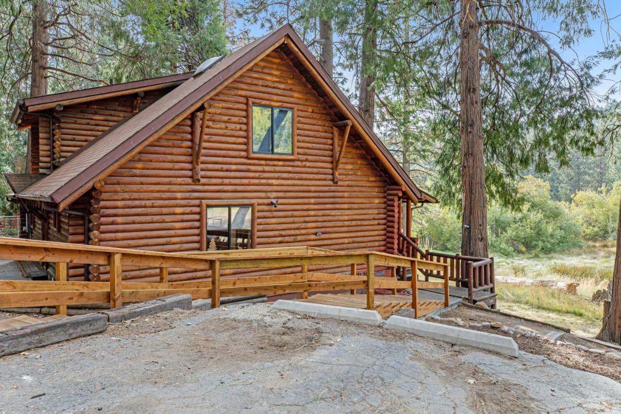 Pine Cone Haven Holiday home